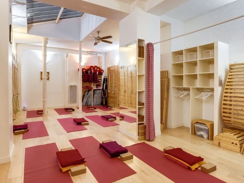 Studio Yoga République Paris - Stelvoren